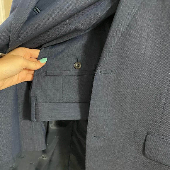 Brand new Michael Kors suit - Picture 1 of 2